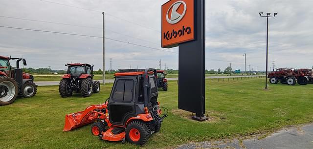 Image of Kubota BX2680 equipment image 3