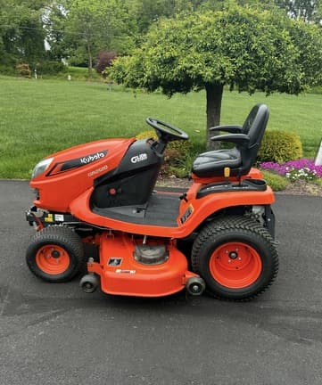 Image of Kubota GR2120 equipment image 2