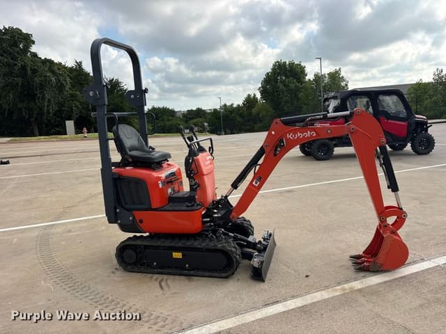 Image of Kubota K008-5 equipment image 3