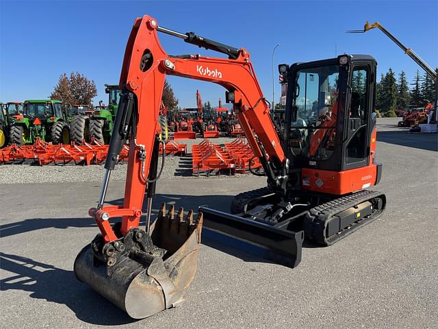 Image of Kubota KX033-4 equipment image 1