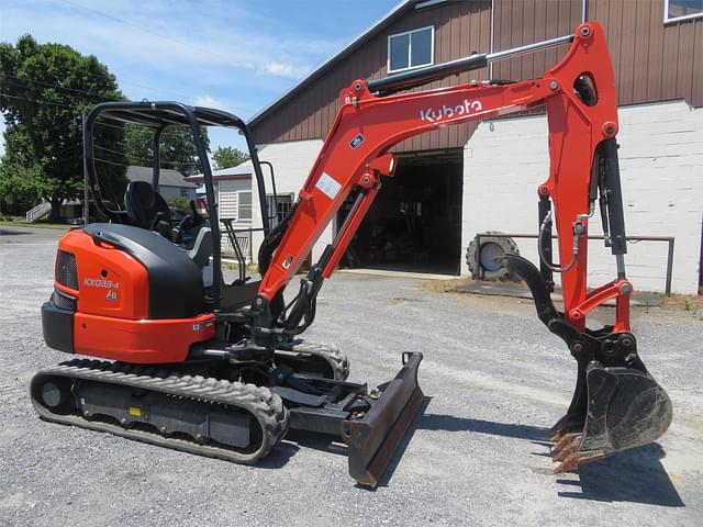 Image of Kubota KX033-4 equipment image 1