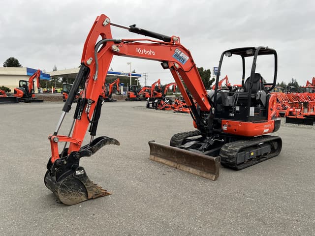 Image of Kubota KX040-4 equipment image 1