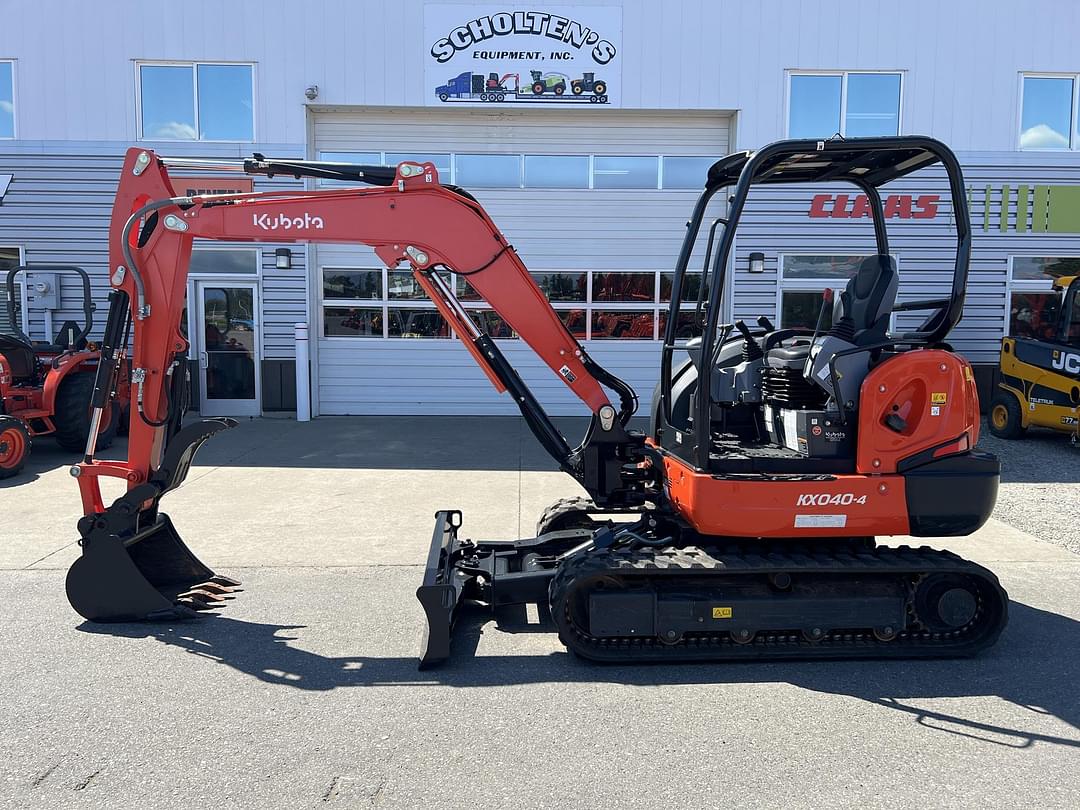 Image of Kubota KX040-4 Primary image