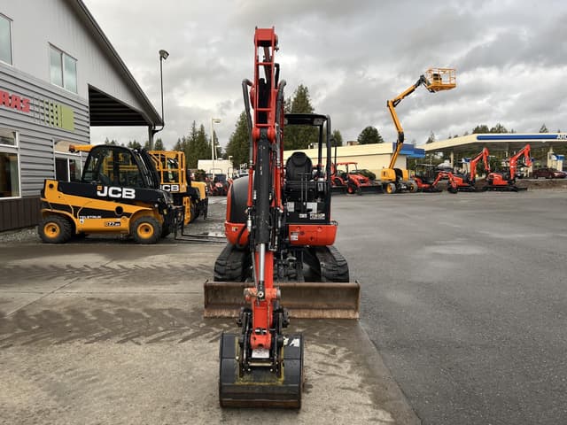 Image of Kubota KX040-4 equipment image 2