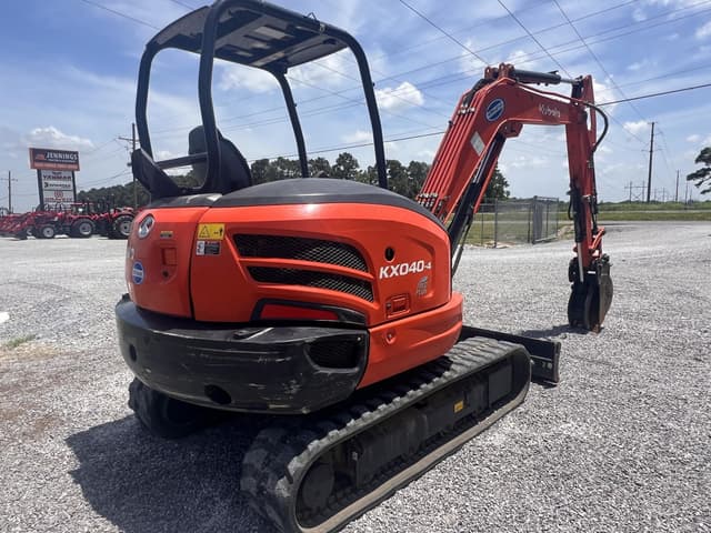 Image of Kubota KX040-4 equipment image 2