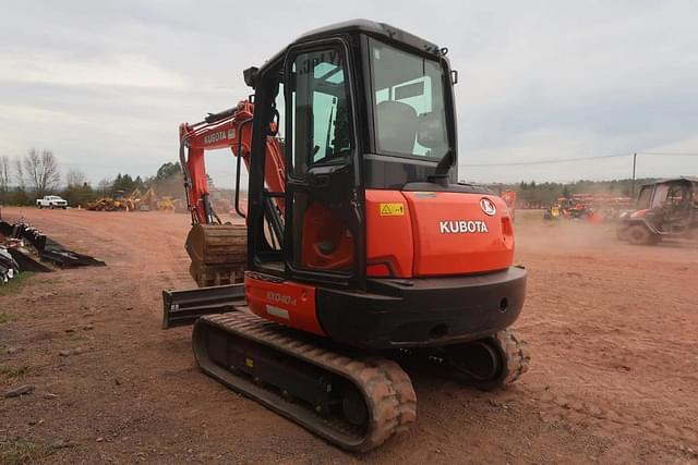 Image of Kubota KX040-4 equipment image 2