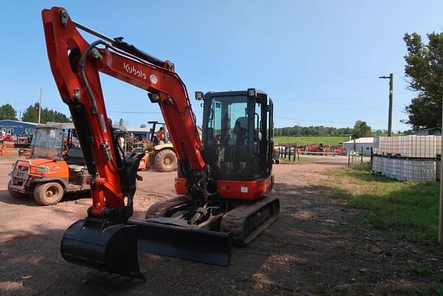 Image of Kubota KX040-4 equipment image 3