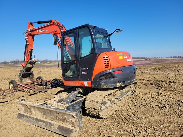 Image of Kubota KX080-4 equipment image 2