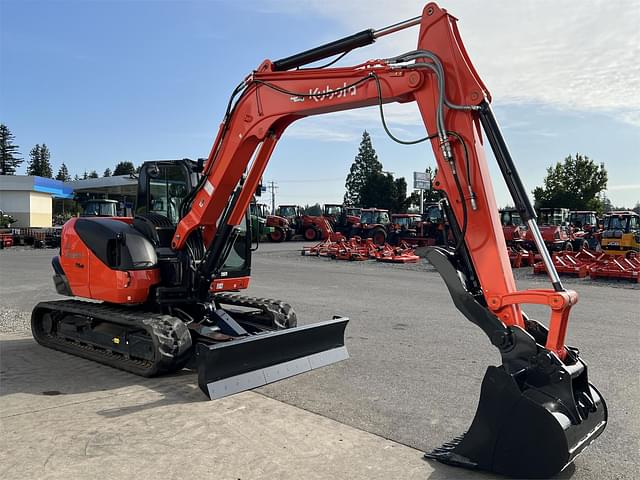 Image of Kubota KX080-4S equipment image 3