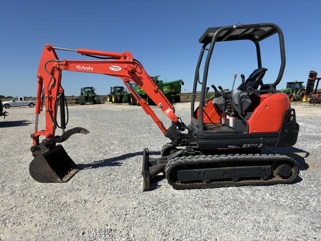 Image of Kubota KX71-3 equipment image 1