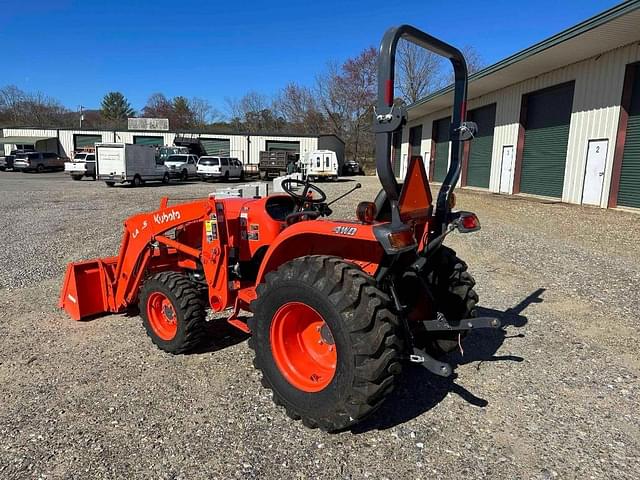 Image of Kubota L2501D equipment image 4