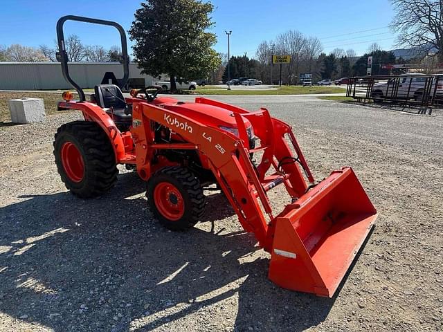 Image of Kubota L2501D equipment image 1
