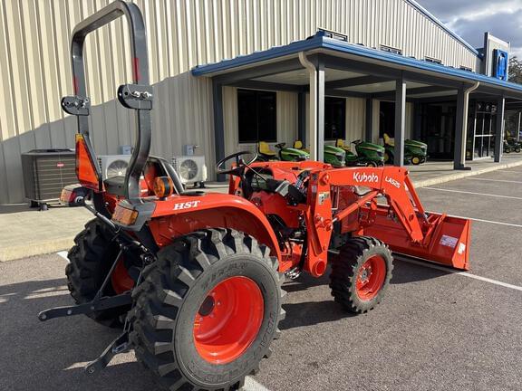 Image of Kubota L2501D equipment image 2