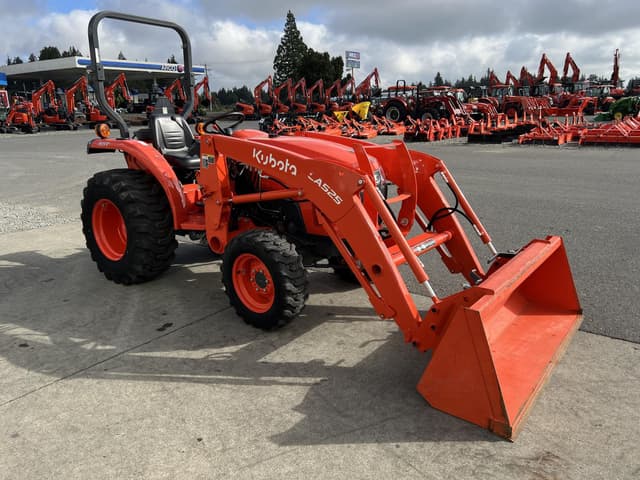Image of Kubota L2501HST equipment image 3