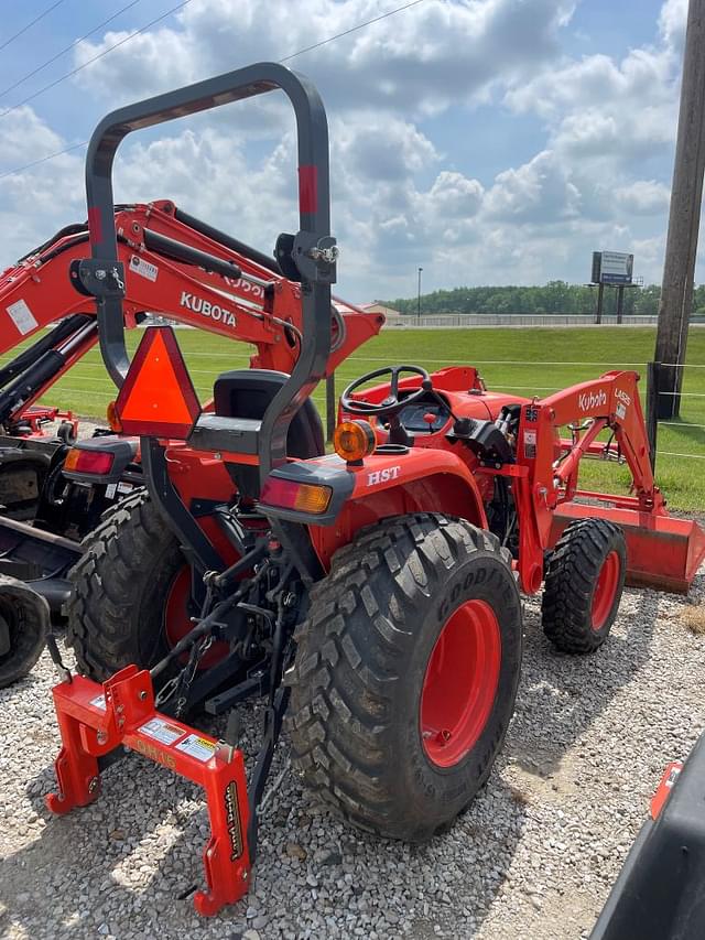 Image of Kubota L3301HST equipment image 3