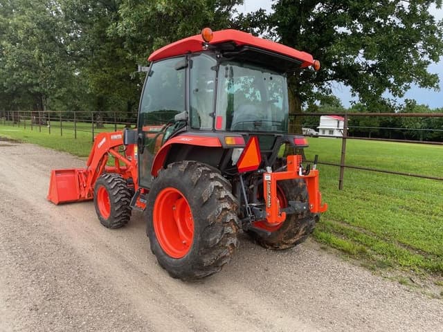Image of Kubota L3560 equipment image 3