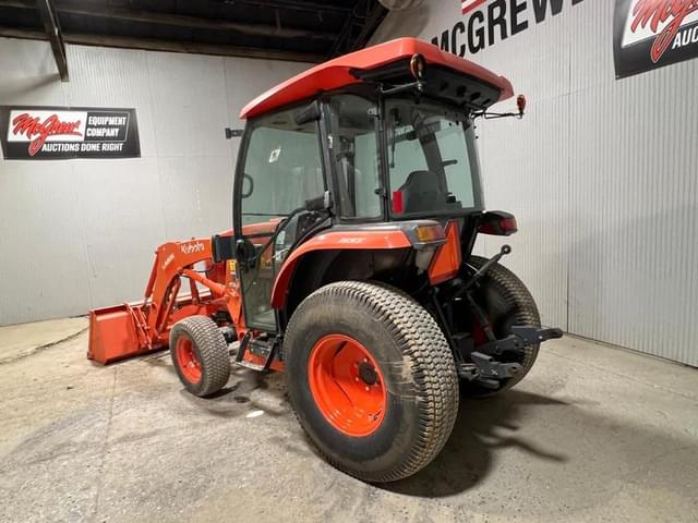 Image of Kubota L3560 equipment image 2