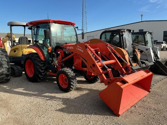 Image of Kubota L3560HSTC-LE equipment image 2