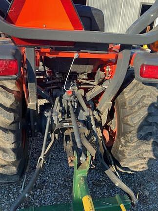 Image of Kubota L3901 equipment image 1