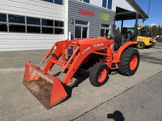 Image of Kubota L3901HST equipment image 1