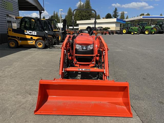 Image of Kubota L3901HST equipment image 2