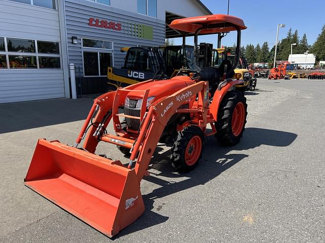 Image of Kubota L3901HST equipment image 1