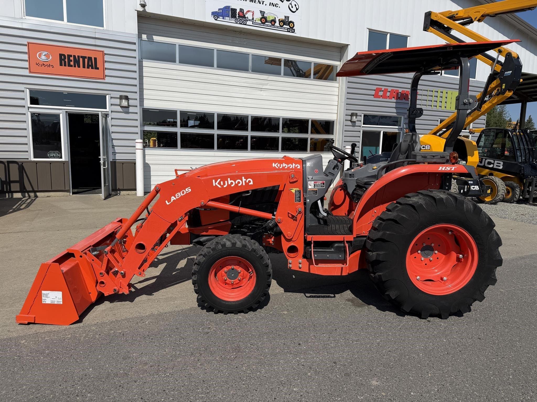 2021 Kubota L4060HST Equipment Image0