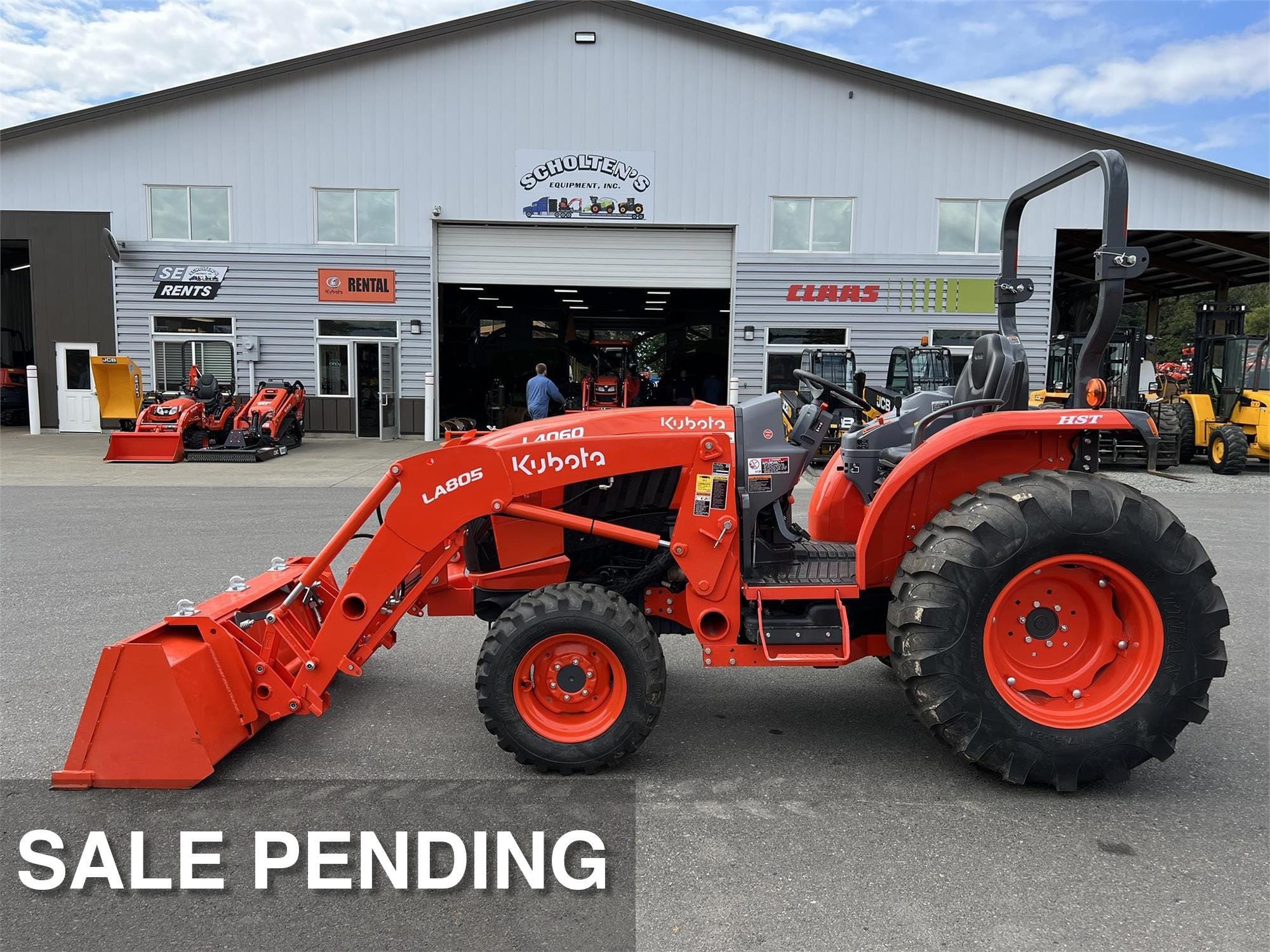 Main image Kubota L4060