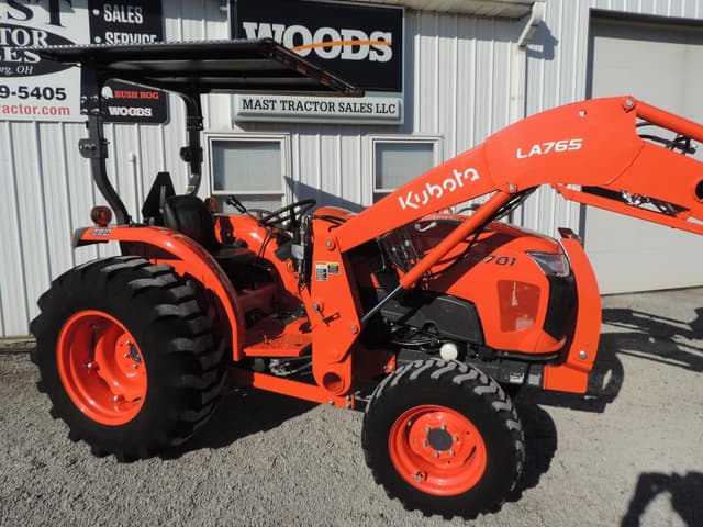 Image of Kubota L4701DT equipment image 2