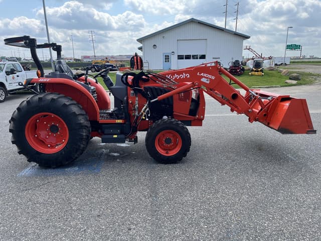 Image of Kubota L5460HST equipment image 4