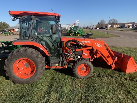 Image of Kubota L6060 equipment image 3