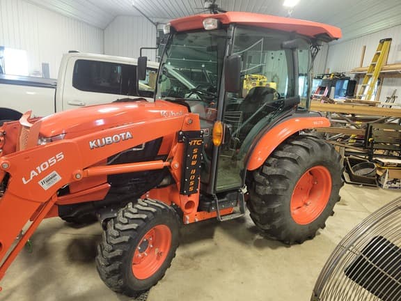Image of Kubota L6060 equipment image 2