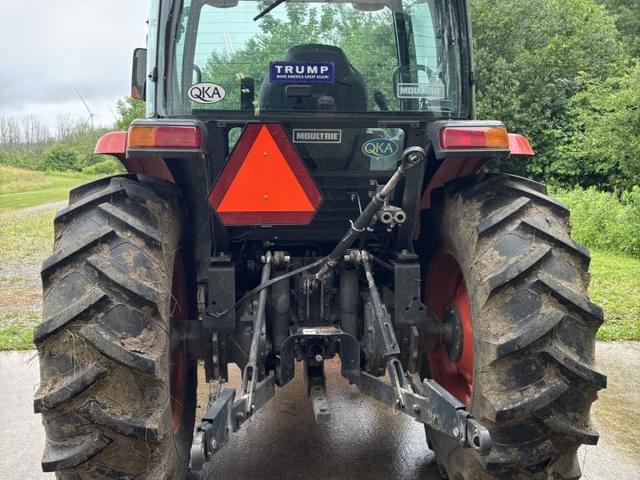 Image of Kubota L6060HSTC equipment image 2