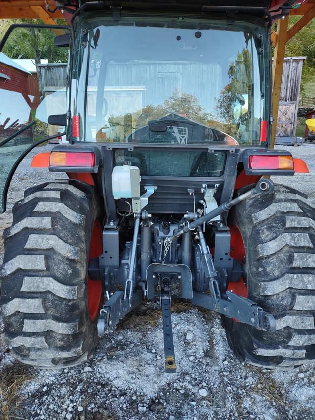 Image of Kubota L6060HSTC equipment image 2