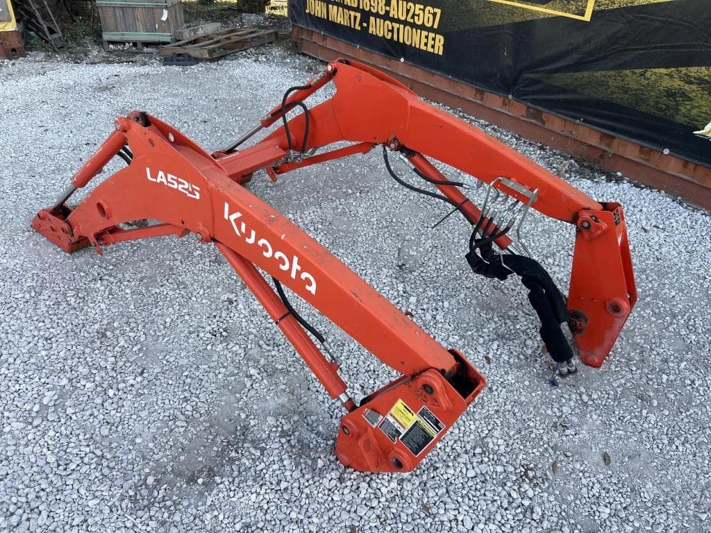 Image of Kubota LA525 Image 1