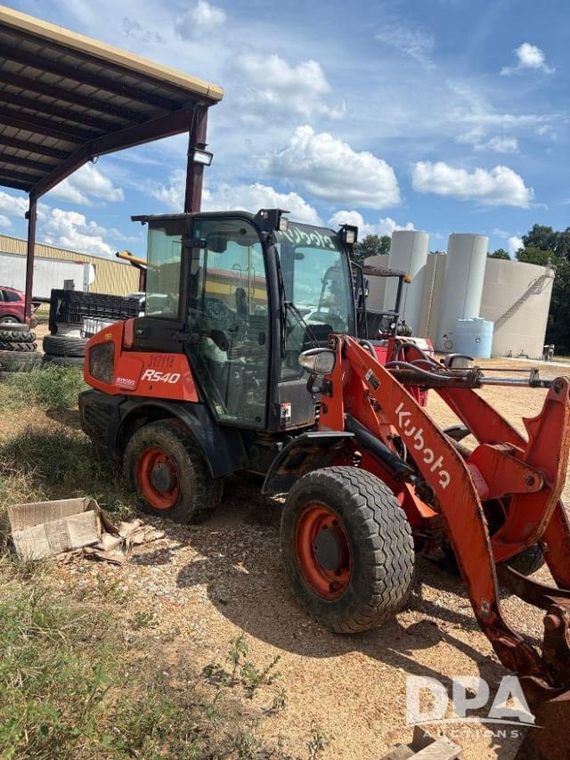 Image of Kubota R540 equipment image 1