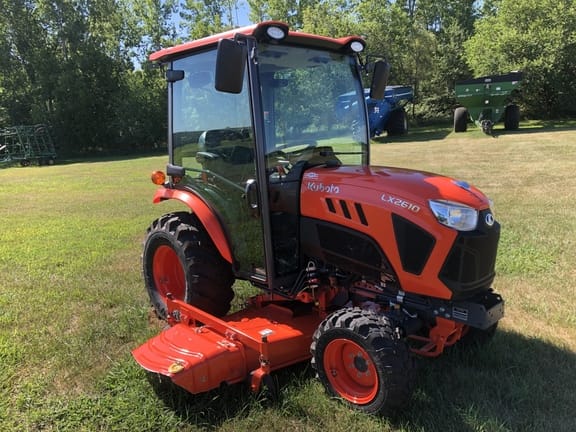 Main image Kubota LX2610
