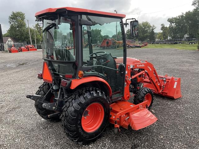 Image of Kubota LX2610 equipment image 4