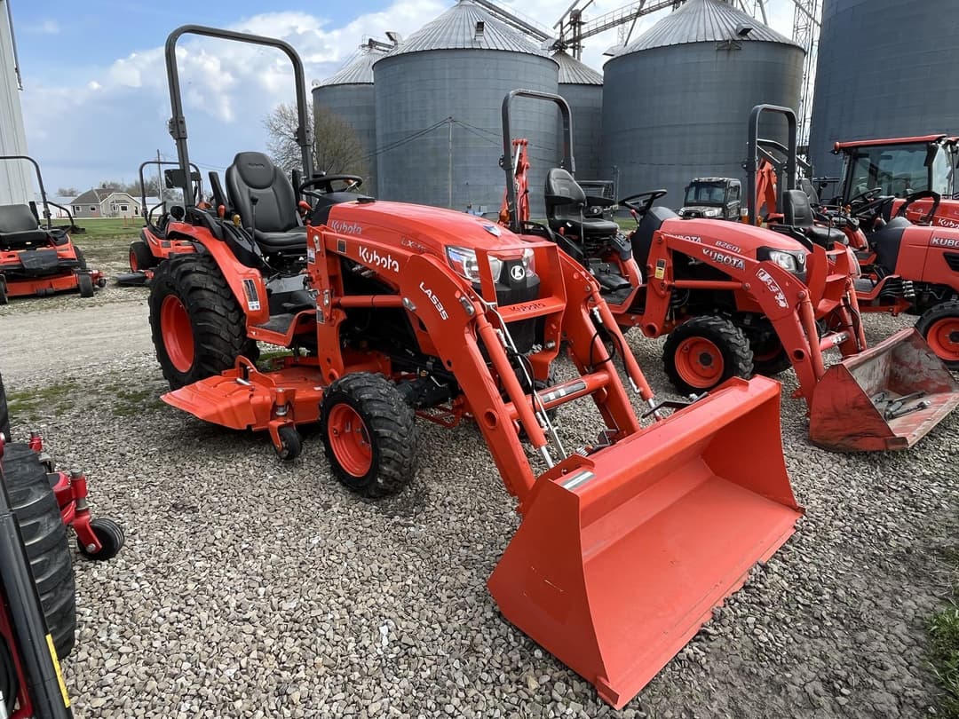 Image of Kubota LX2610HSD Image 1