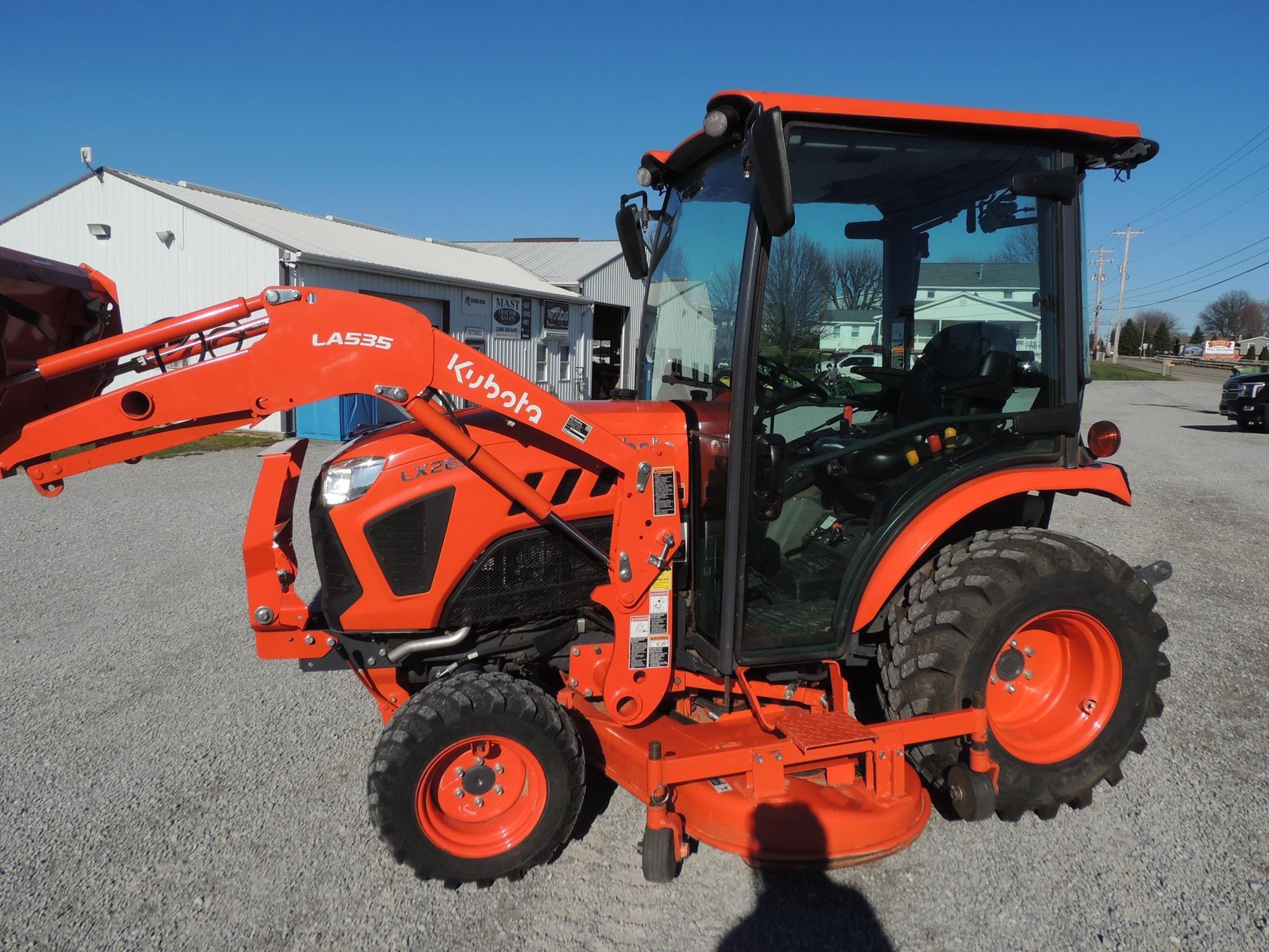2021 Kubota LX2610HSD Equipment Image0
