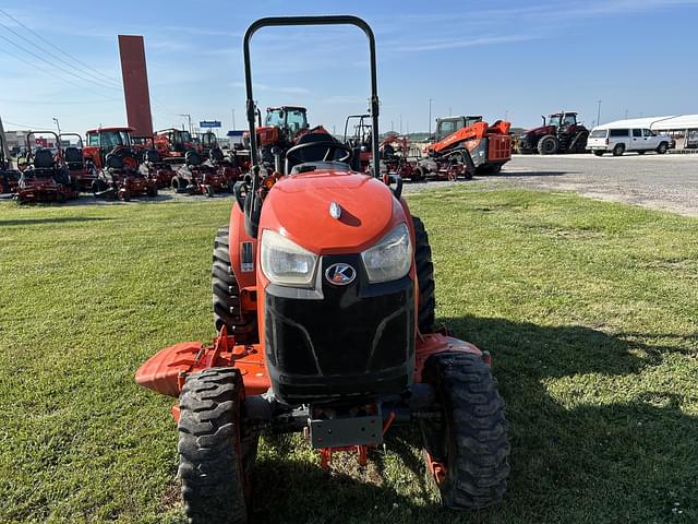 Image of Kubota LX2610HSD equipment image 1