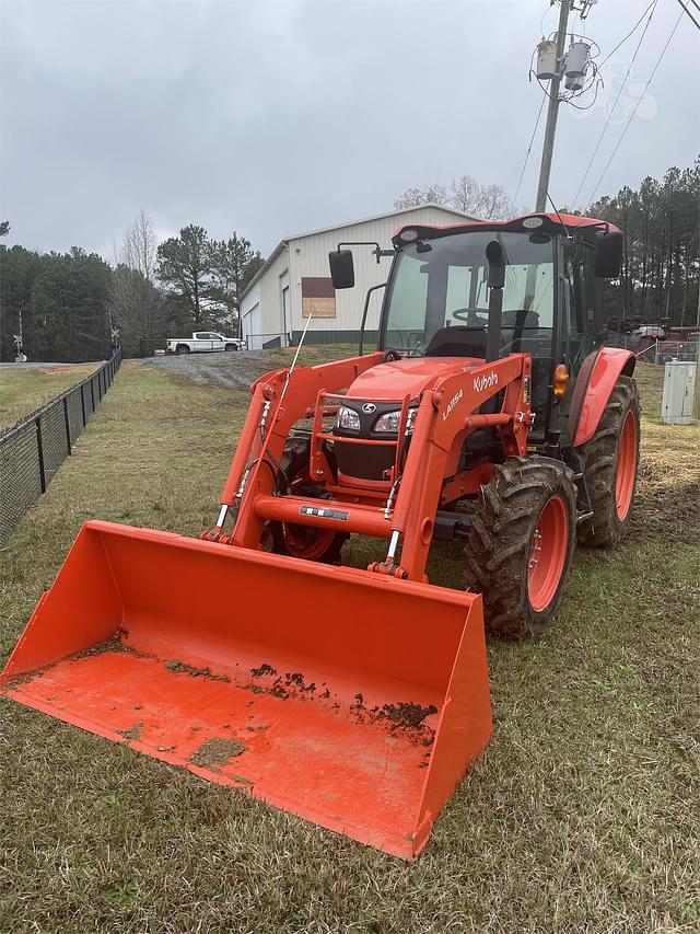 Image of Kubota M4-071 equipment image 3