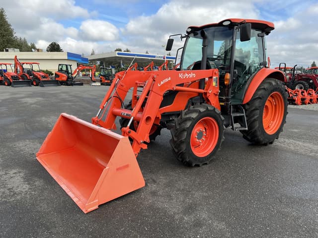 Image of Kubota M4D-071HDC12 equipment image 1