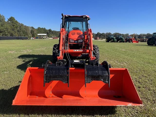 Image of Kubota M5-091 equipment image 3