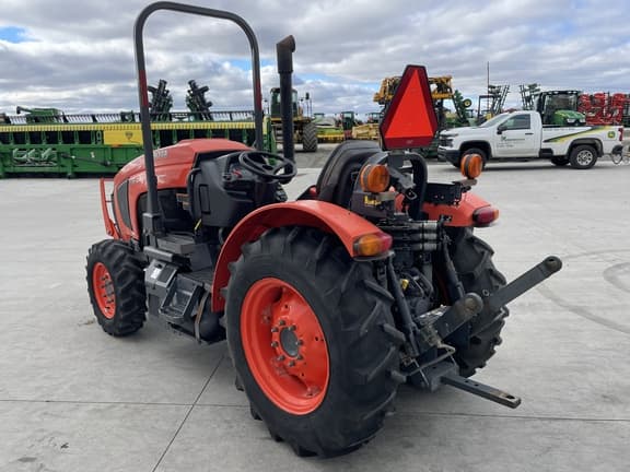 Image of Kubota M5-091 equipment image 4