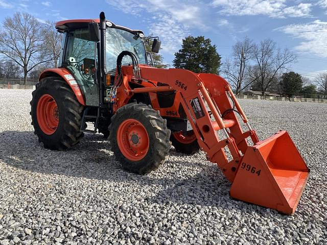 Image of Kubota M5-111 equipment image 3