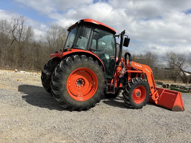 Image of Kubota M5-111D equipment image 2