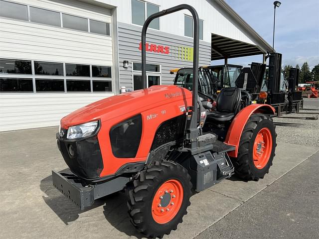 Image of Kubota M5N-091 equipment image 2