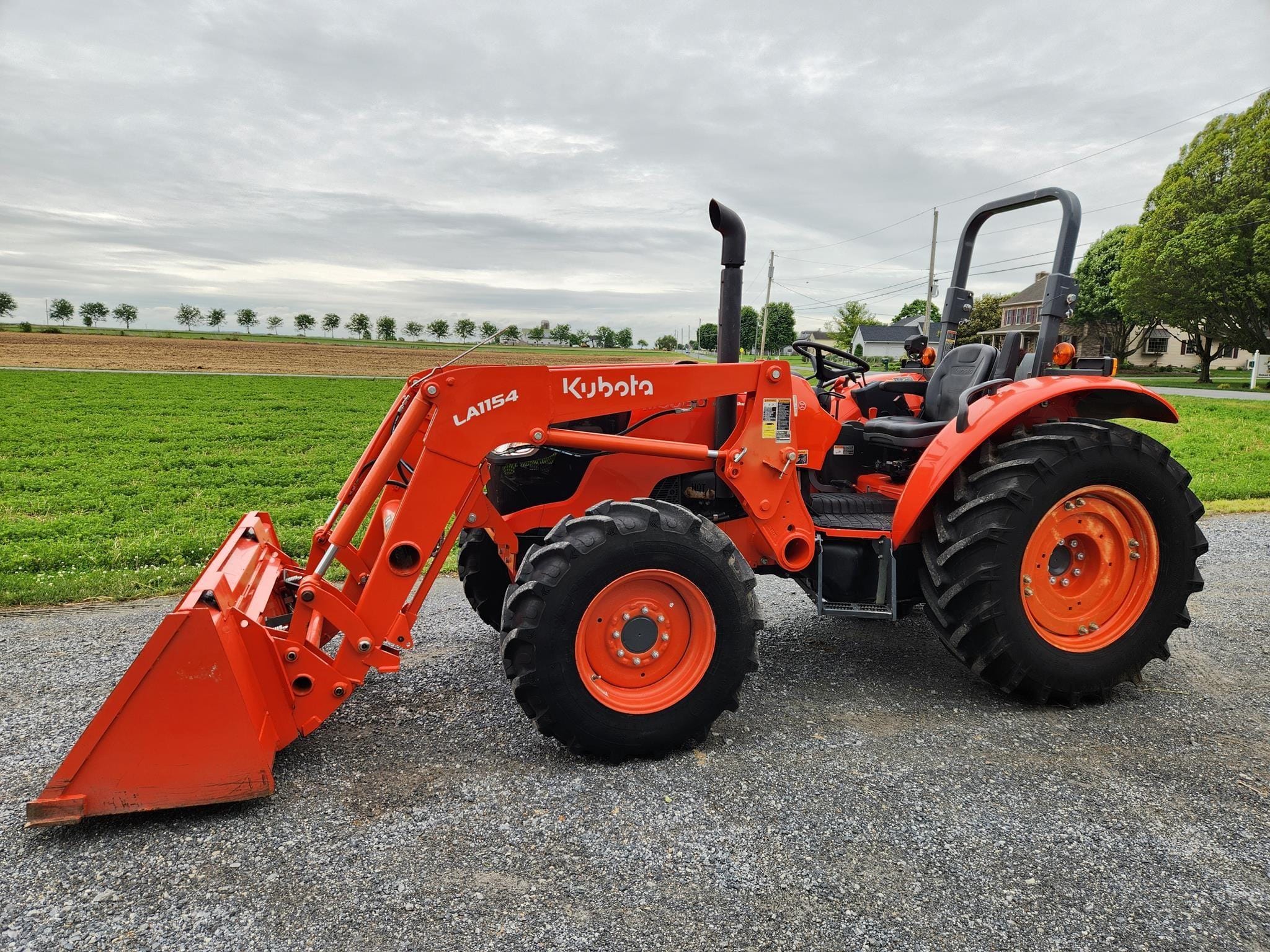 2021 Kubota M6060HD Equipment Image0