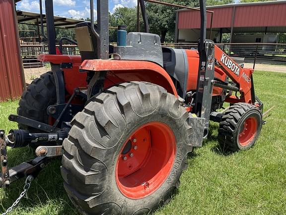 Image of Kubota M62 equipment image 3